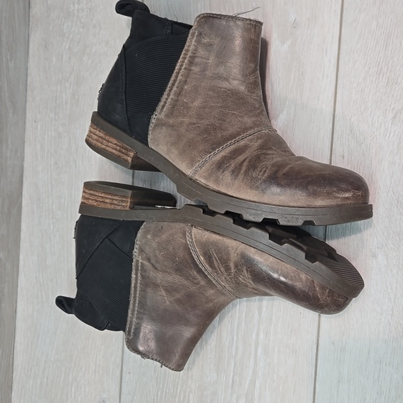 Sorel Women Emelie Chealse Leather Ankle Boots Shoes Sz 6 - Picture 11 of 12